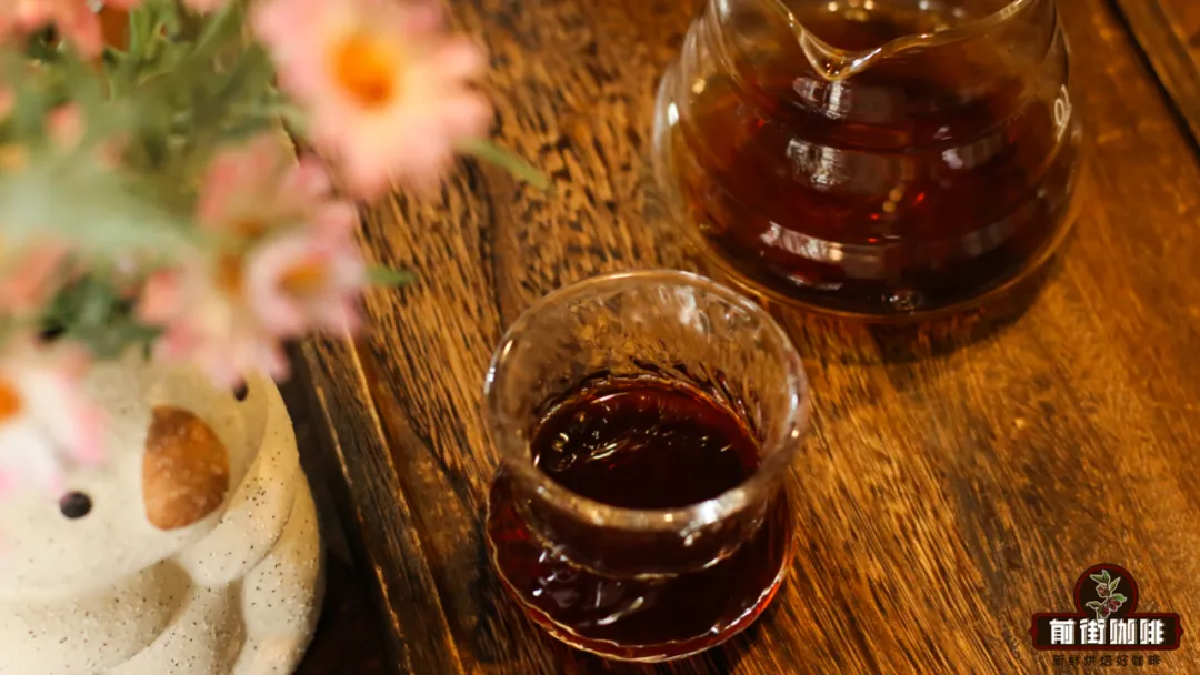 Exploring the Coffee Flavor Wheel and Bean Varieties Through Tea and Floral Aroma Associations | Brewing Guide