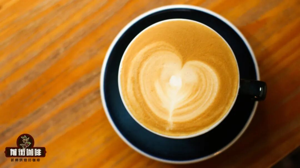 Is your coffee latte art always leaning to one side? 3 common composition mistakes and how to fix them