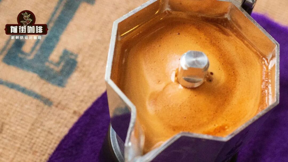 Two Creative Ways to Make Latte with Moka Pot: Add Milk to the Upper or Lower Chamber? Flavor Analysis from Actual Testing