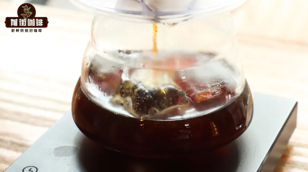 Beginner's Guide to Iced Pour Over Coffee: Can High Water Temperature and Fine Grind Also Produce High Sweetness? Real Test with Kenya Little Tomato