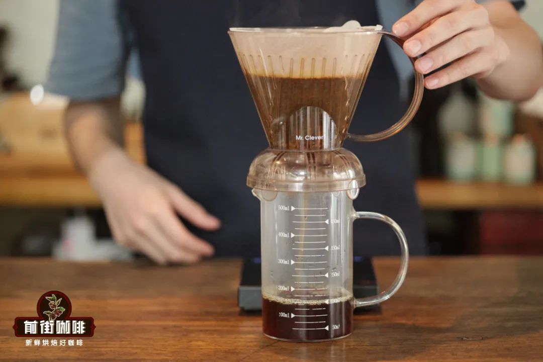 Beginner's Guide to Clever Dripper Pour Over: Filter Basket Techniques for Consistently Great Flavor, Even for Newcomers