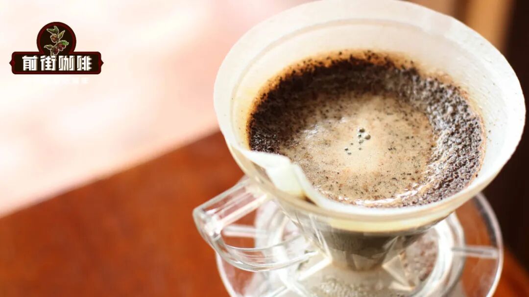 What should you do when your pour over coffee cools down? Reheat it or add ice? A complete breakdown of flavor changes and handling techniques