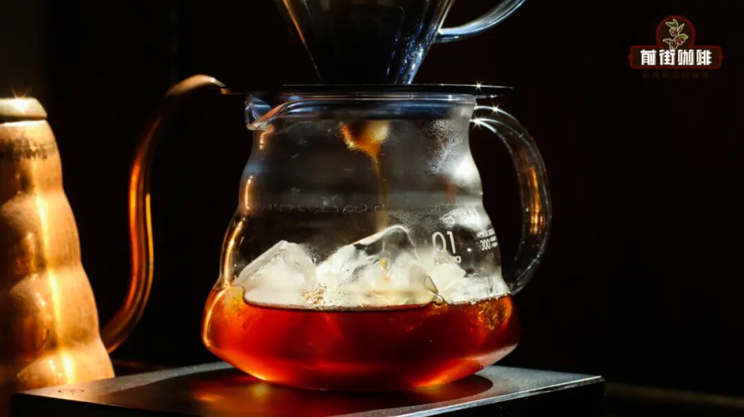 How to adjust the coffee-to-water ratio for iced pour over? Analyzing the reasons for adding more coffee and the optimal extraction ratio