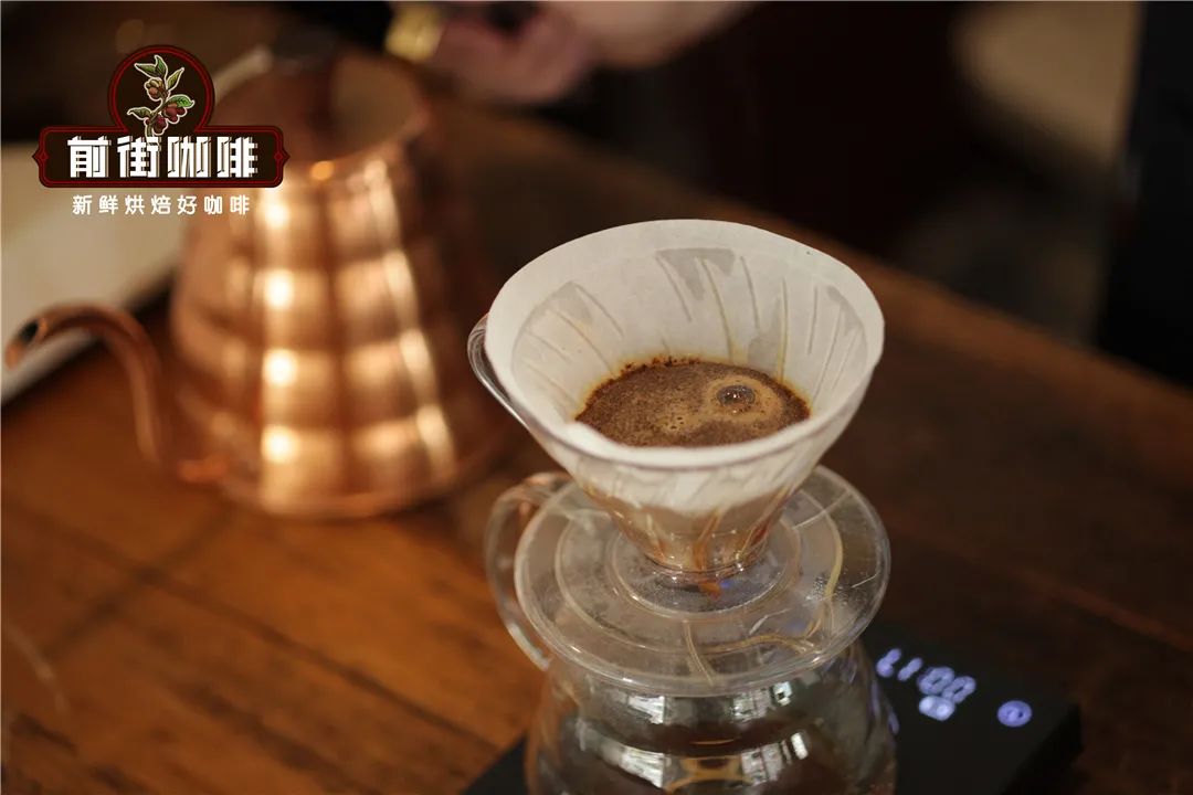 A Complete Guide to Bloom Techniques in Pour Over Coffee: Timing, Water Volume, and Key to Flavor Extraction