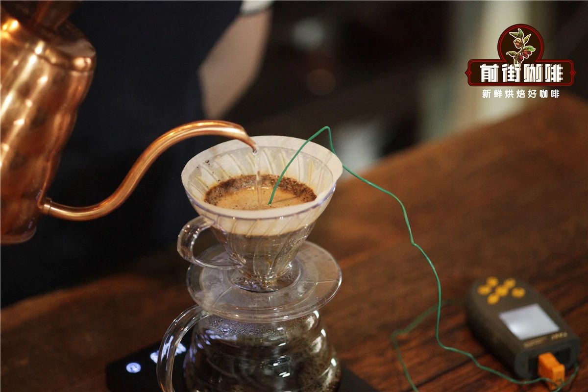 A Complete Guide to Pour Over Water Temperature: What’s Ideal for Light vs Dark Roast Beans? Real-Tested Extraction Temperature Differences Revealed