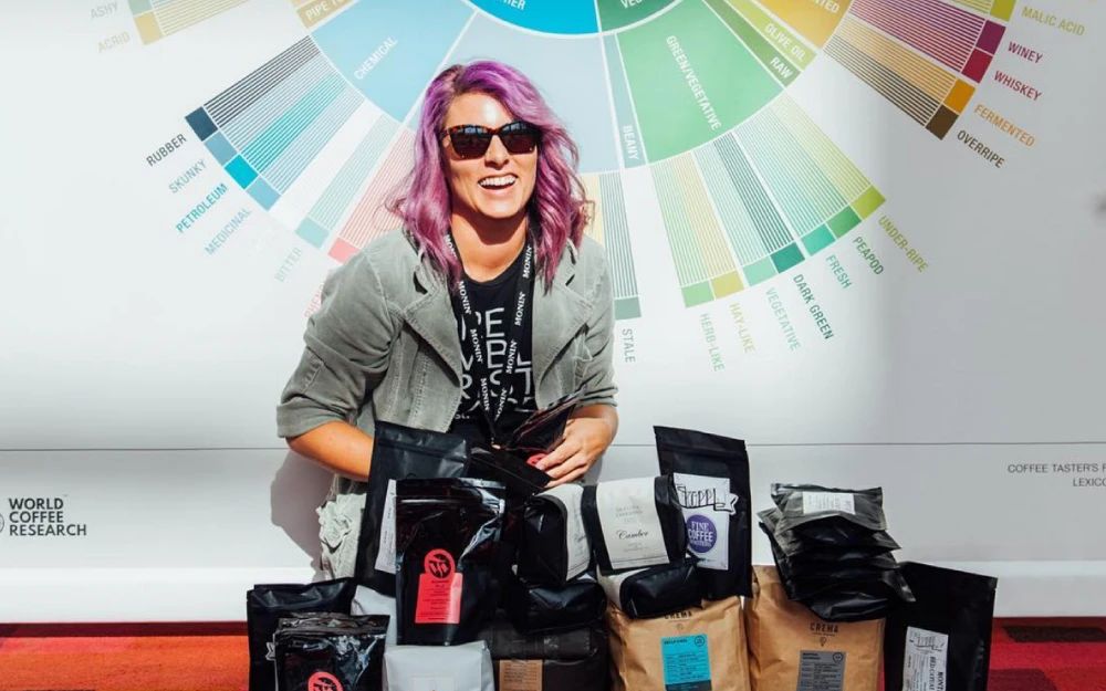 A Comprehensive Guide to the Coffee Taster’s Flavor Wheel: From the 2016 SCAA Version to Localized Application and Tasting Techniques