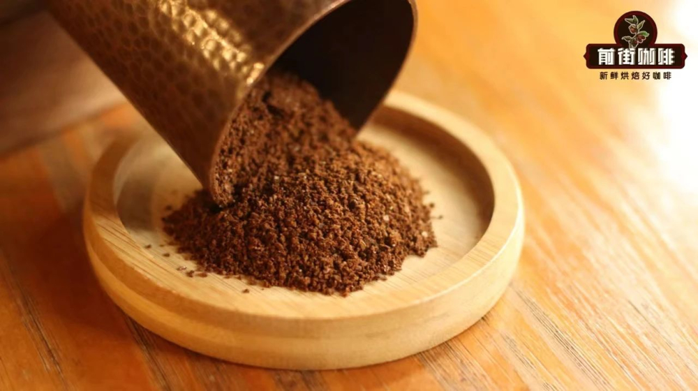 How to taste pour over coffee? A beginner's guide from flavor to mouthfeel