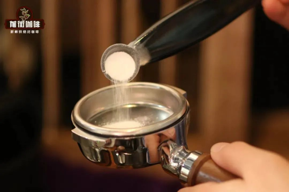 Espresso Machine Cleaning Frequency and Steps | A Complete Guide to Maintaining Your Home Semi-Automatic Machine