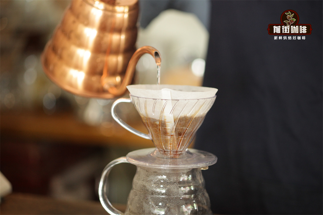 A Complete Guide to Pour Over Coffee Bean Roast Levels: Flavor Differences Between Light, Medium, and Dark Roasts & Optimal Extraction Parameters