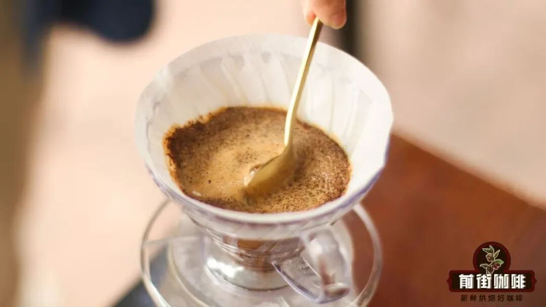 A Detailed Guide to Bloom in Pour Over Coffee: Why It Matters and When You Can Skip It — Professional Analysis