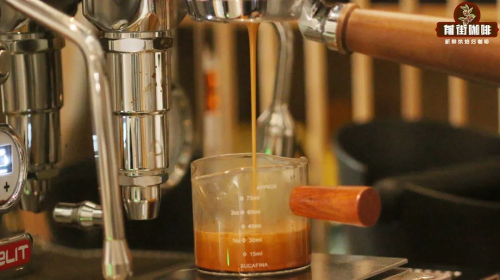 Analysis of the Differences Between Latte and Americano | A Complete Guide to Extraction Ratios, Flavor Profiles, and Brewing Parameters