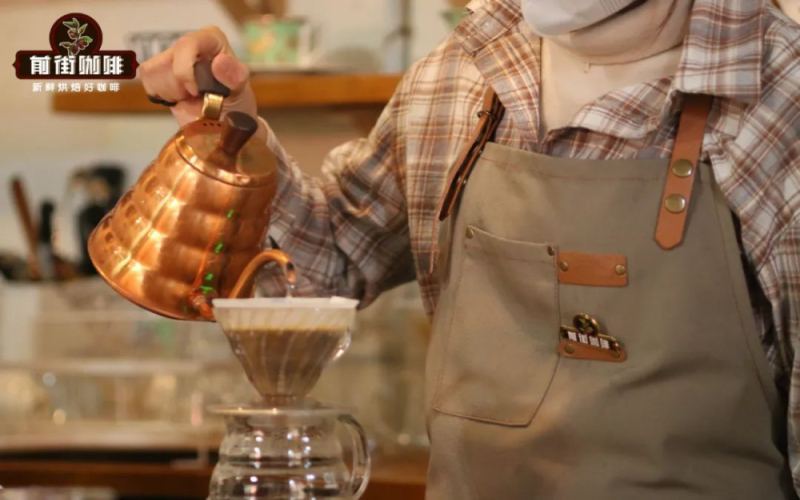 How does the size of the pour-over water circle affect extraction? Understand coffee puck and flavor all in one go