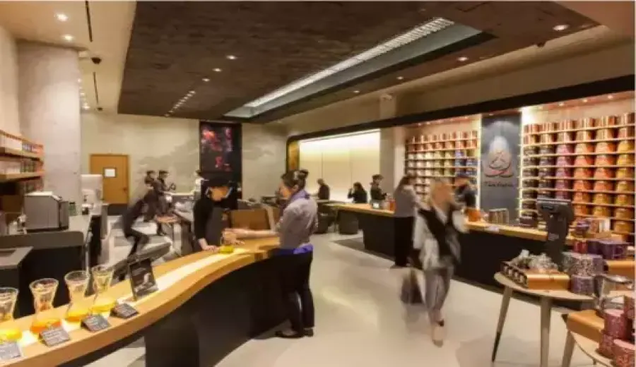 Starbucks' Tea Beverage Strategic Shift: From the Failure of Teavana to the Key to Success in the Japanese Market
