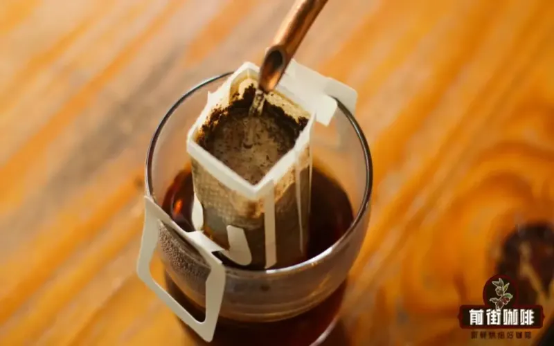 Drip Bag Coffee vs Pour Over Coffee: Structural Differences, Water Temperature Control, and Simple Brewing Guide
