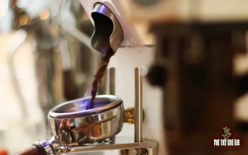 How to Choose Italian Coffee Beans? A Complete Guide to Dark Roast Blends, Light Roast Single Origins & Flavored Beans