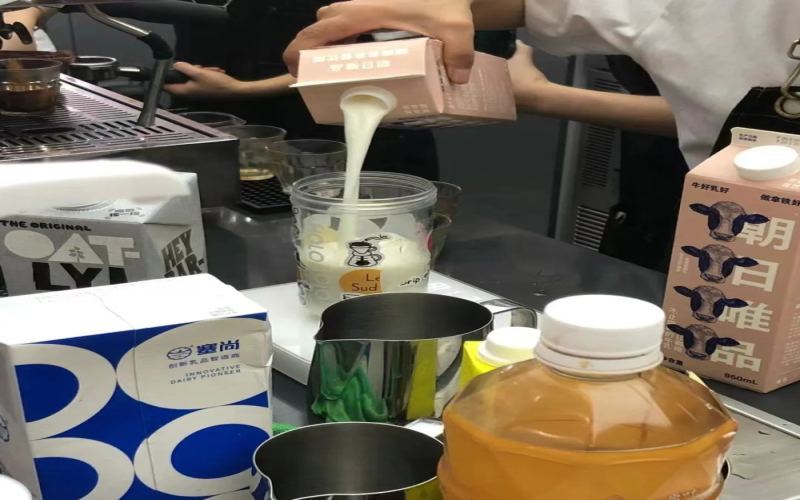 Asahi Weipin Clear Milk Launched: Cracking the Bottleneck in Baristas’ Milk Clarification Technology