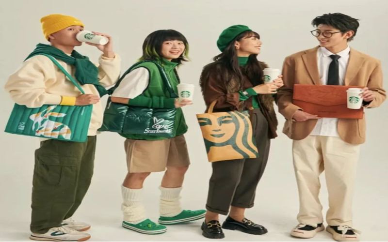 Starbucks Laptop Bag Accused of Copying Alexander Wang Design – Reasons Behind the Urgent Product Removal