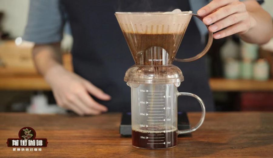 Pour Over Coffee for Beginners: A Comparison and Buying Guide for the Clever Dripper vs. V60 Filter Cone