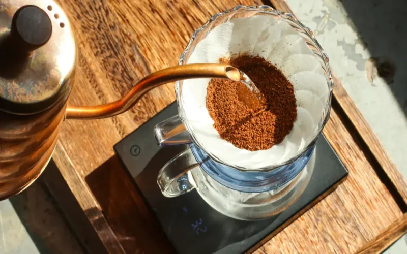 Best practices for blooming duration in pour over coffee: Start timing from the beginning or end of pouring? A real-world comparison between 30 seconds vs 60 seconds