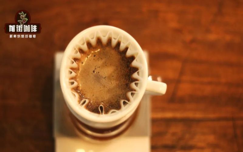 Beginner's Guide to Flat-Bottom Drippers | Structure Analysis and Suitable Brewing Techniques