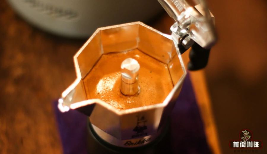 How to Brew Delicious Moka Pot Coffee? Recommended Medium-Dark Roast Beans & 6 Brewing Tips