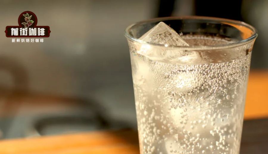 Essential Summer Guide: Recipes & Flavor Profiles of Four Bubbly Iced Coffee Cocktails