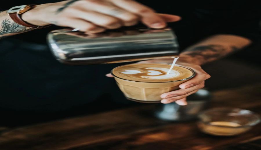 Starbucks Flat White vs COSTA Cortado vs Luckin Flat White: Analysis of the Differences and Flavors of Flat White Coffee