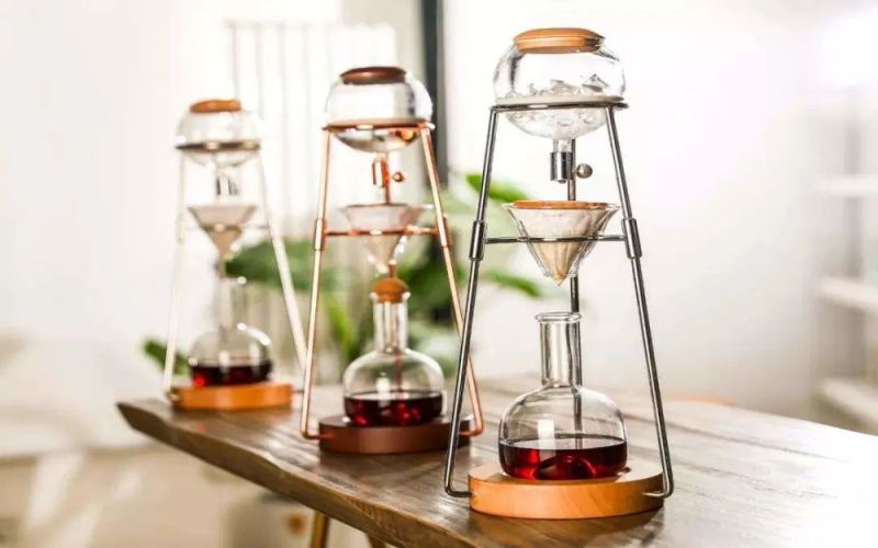 Home-Made Cold Drip Coffee Guide: Creative DIY Setups & Precise Extraction Techniques