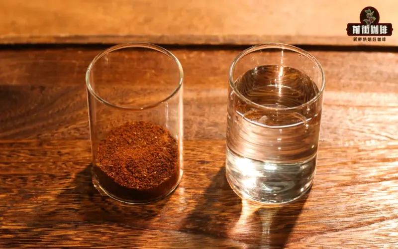 How to adjust the coffee-to-water ratio for pour over? What is the optimal amount of water for 15 grams of coffee? Experimental data reveals the answer.