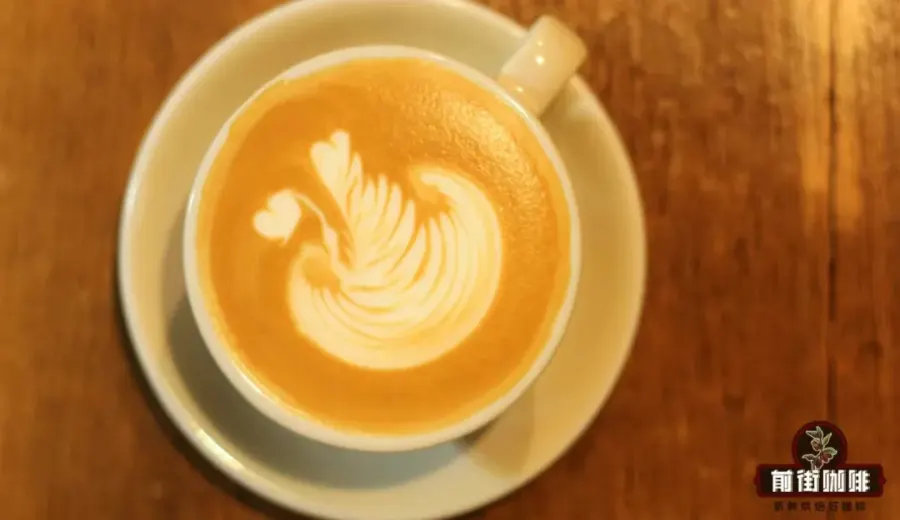 Latte Art Milk Frothing Guide: Master the Three Key Elements of Flow, Smoothness & Moisture Content