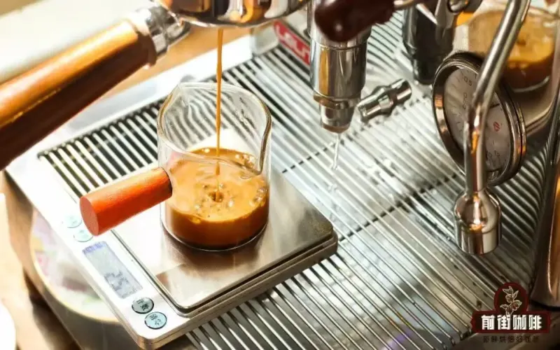 Espresso Extraction Parameters and Blending Bean Techniques: A Comprehensive Guide to Dose, Time, and Flavor