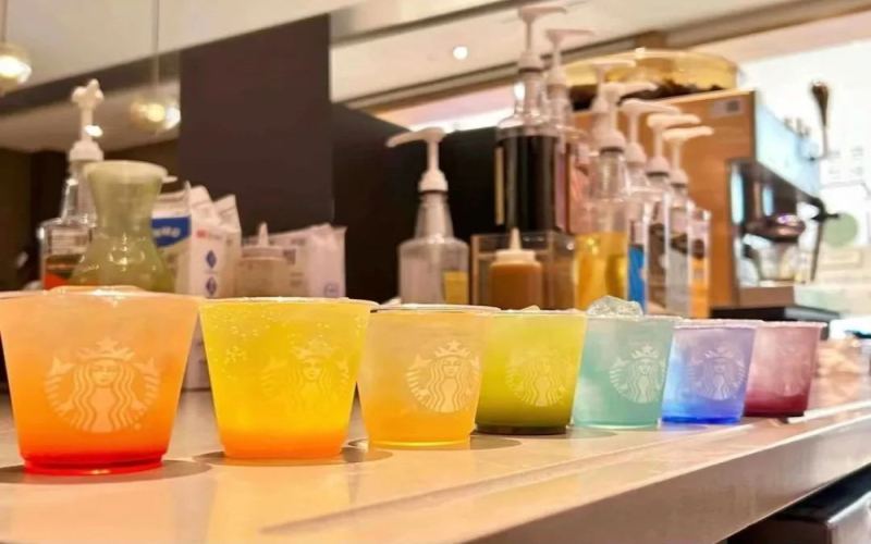 Starbucks Employee’s Homemade Blueberry Powder Drink Goes Viral！DIY Coloring Tips & Common Mistakes Explained