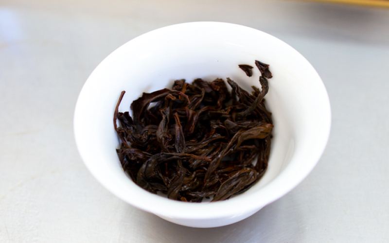 How does Lapsang Souchong get its sweetness? An analysis of the flavor differences between Tongmu Xiaocai tea and Wuyi Qizhong
