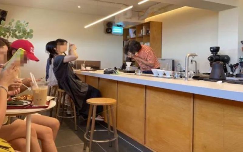 Celebrity-owned cafes spark controversy: How Lee Hyori’s Jeju shop balances hype with local business opportunities