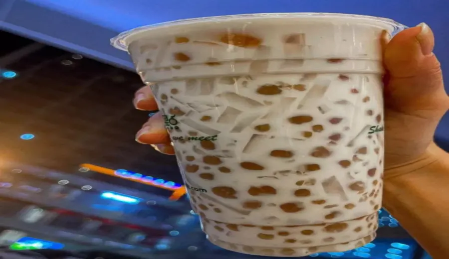 Bizarre Beverages Go Viral: Snail Noodle Hot Pot in a Cup — Where’s the Line for Innovation?