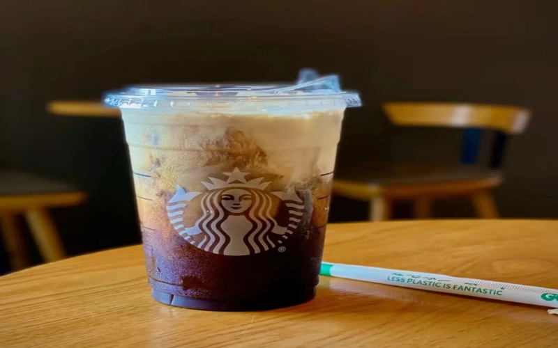 Real Test of Luckin Marble Iced Americano: How Is the Cream Swirl Made? Analysis of Differences from Starbucks' Secret Menu