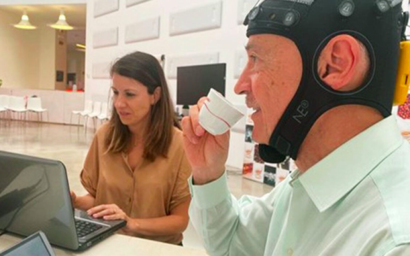 Italian-developed coffee tasting helmet analyzes flavor perception using brainwaves and skin responses