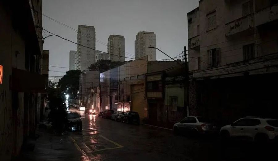 Brazil’s São Paulo Storm Devastates Coffee-Growing Regions: $1.65 Billion in Losses & Production Volatility Analyzed