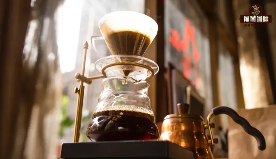 Essential Guide for Pour Over Beginners: Coffee-to-Water Ratio vs. Coffee-to-Liquid Ratio – Which Is Better for Newcomers?