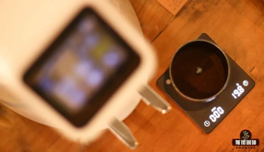 Analysis of Italian Blend Coffee Beans | Differences Between Pre-Roast and Post-Roast Blending and Secrets to Flavor Creation