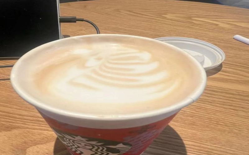 Is Starbucks' Blonde Espresso really that polarizing? A breakdown of light roast coffee flavors and common misconceptions
