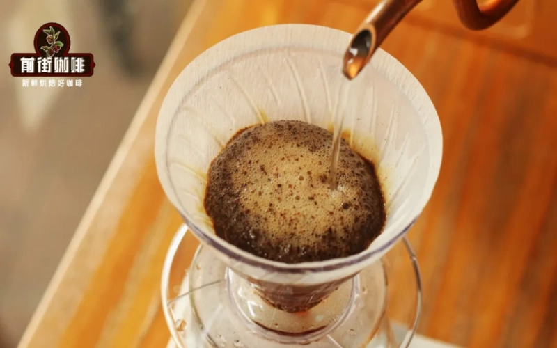 A Detailed Guide to Stirring and Blooming Techniques in Pour Over Coffee | Three Practical Methods to Improve Extraction Efficiency