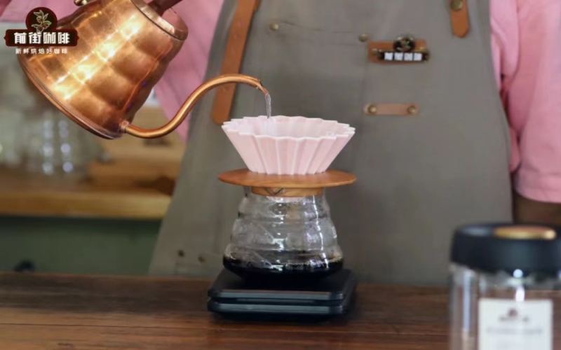 The Ultimate Guide to Water for Pour Over Coffee: TDS Standards and the Flavor Impact of Nongfu Spring Water Tested in Practice