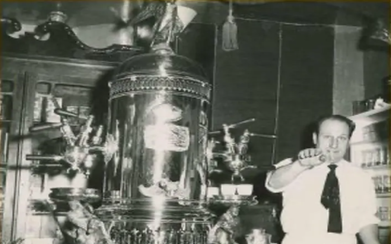 The Evolution of Bezzera Espresso Machines: Tracing the Origins and Classic Designs of Espresso Machine Technology