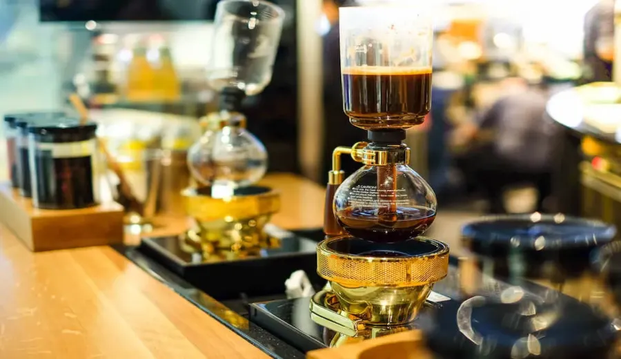 How to Brew Coffee with a Siphon (Vacuum Pot)? A Complete Guide to Parameters, History, and Flavor Characteristics