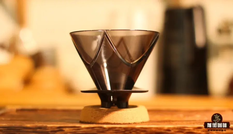 Why does the Hario Infinity Dripper resemble an immersion dripper? A beginner's guide to choosing pour over drippers