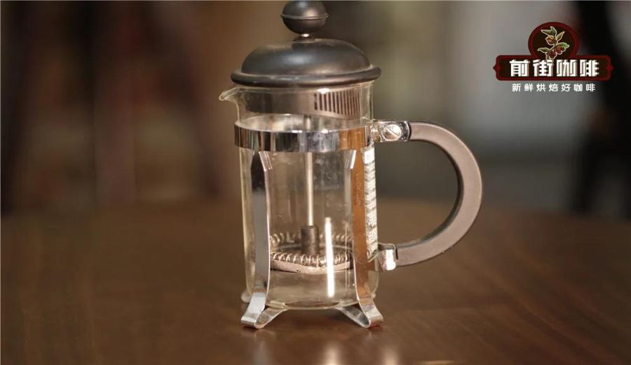 Complete French Press Coffee Tutorial: Master Grind Size, Water Temperature, and Brewing Time to Achieve a Rich Flavor