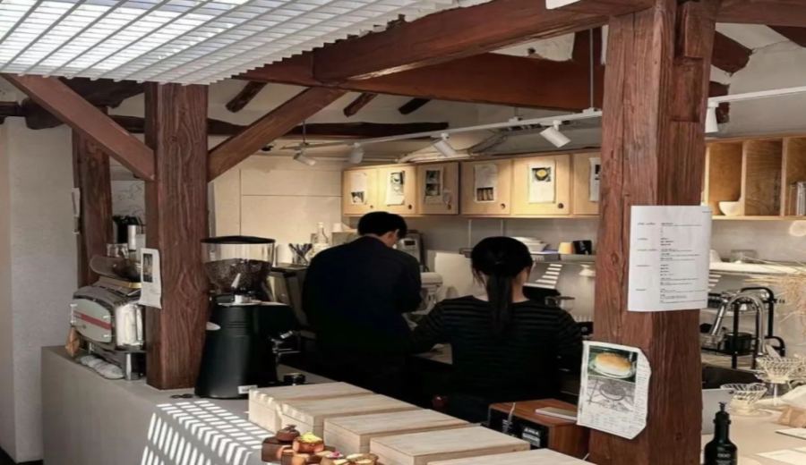Barista Career Challenges and Breakthroughs: A Multidimensional Development Path from Entry to Professional