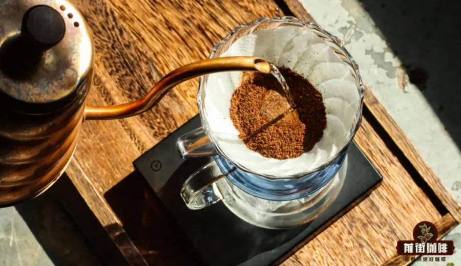 Complete Guide to Immersion Coffee Brewing: Clever Dripper & French Press Parameters & Flavor Analysis