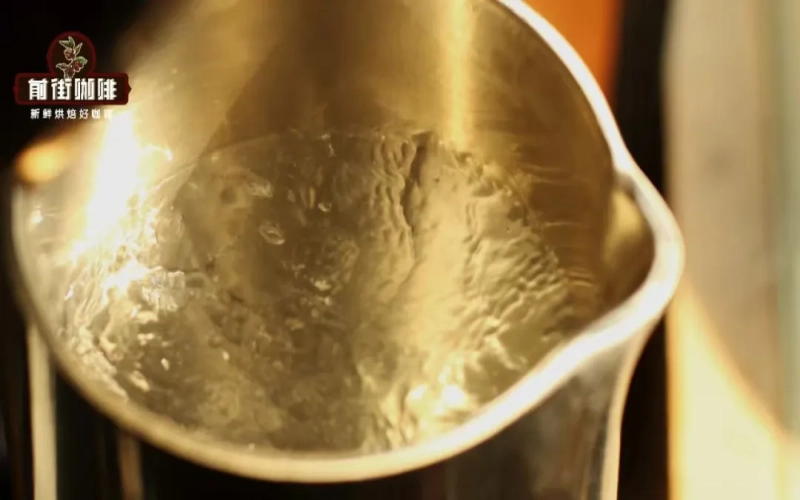 100°C High-Temperature Pour Over Coffee in Practice: Flavor Adjustment Techniques and Full Operation Process